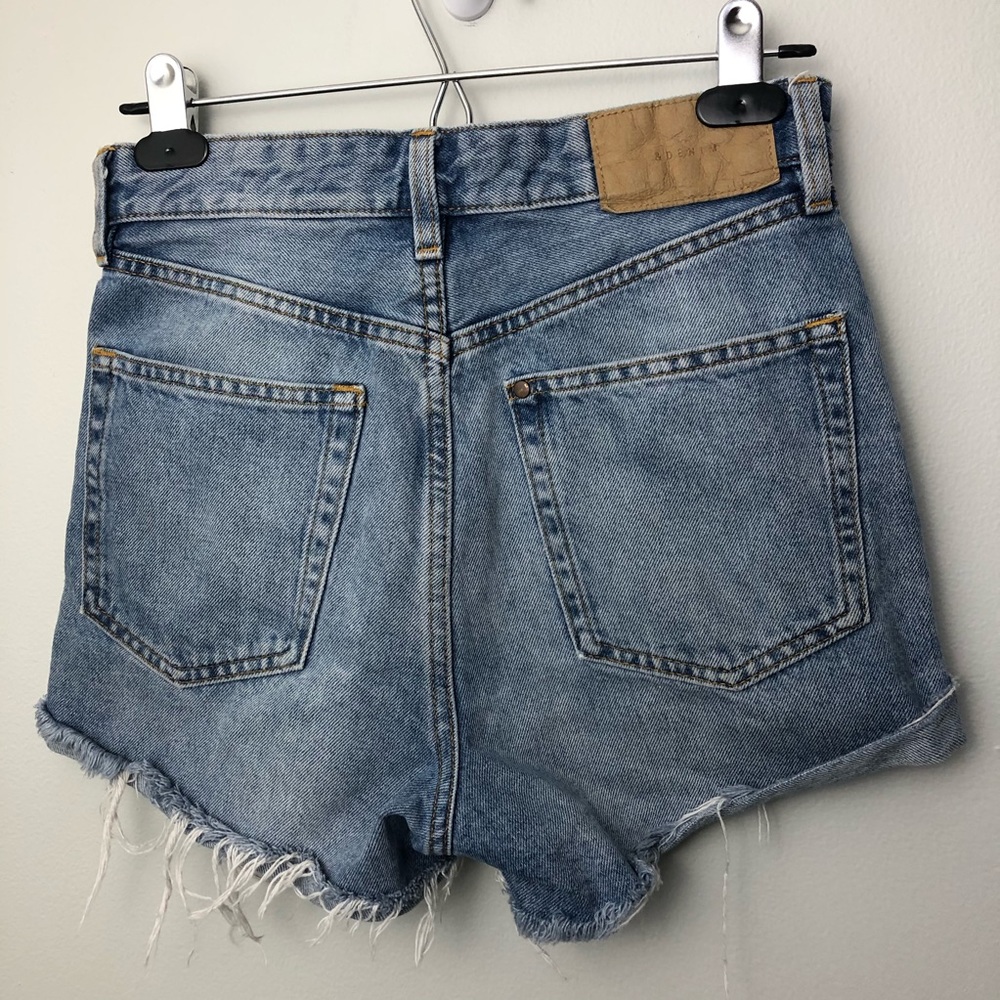 SOLD Bundle Denim Shorts 25/26 - Picture 4 of 7
